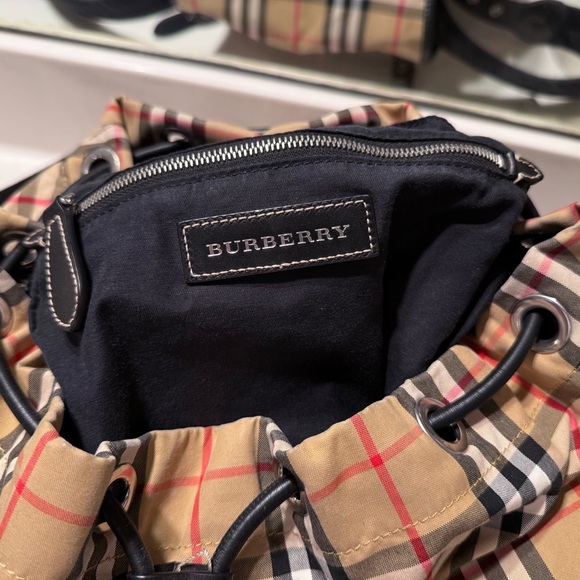 100% Authentic BURBERRY Vintage Check Backpack - UNISEX - Free Shipping - Picture 10 of 14